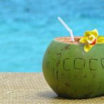 7 razões para tomar água de coco