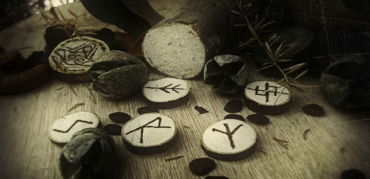 Feitiços encantos runas eslavos proteção saúde força banimento